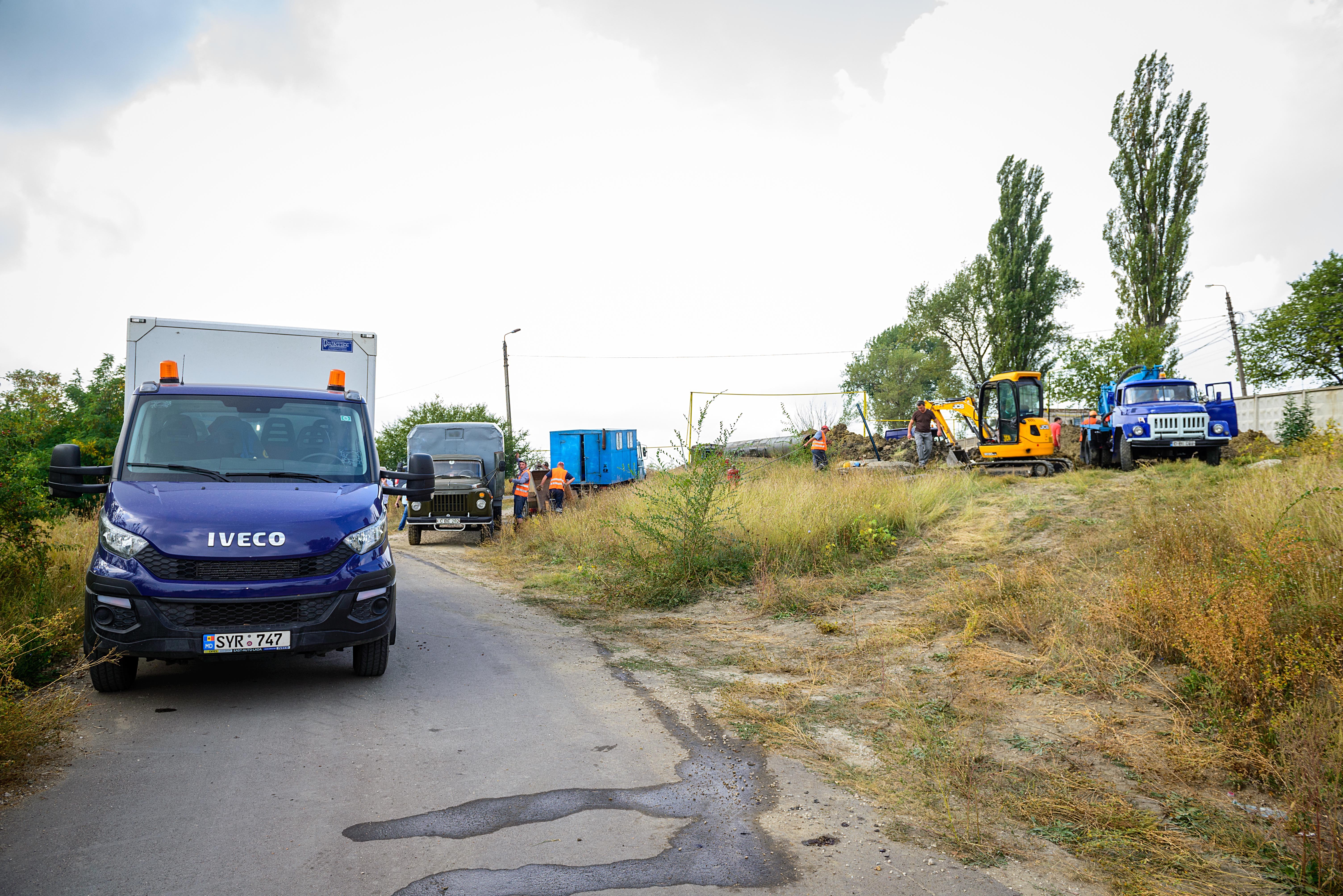 Echipele S. A. „Apă-Canal Chişinău” la datorie și de Paștele Blajinilor!