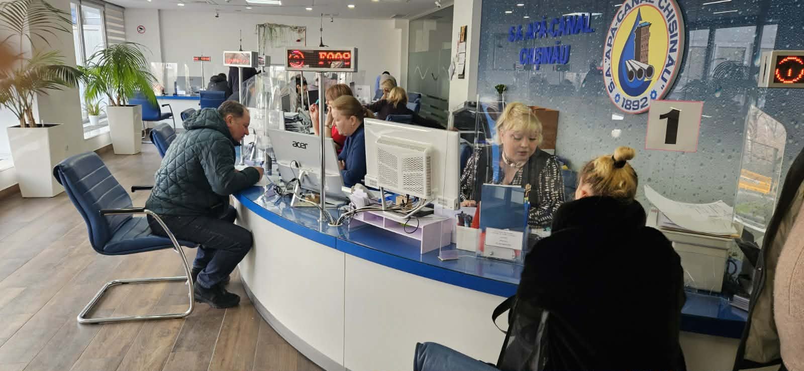 Centrul multifuncțional: mereu alături de Consumatori! 9038 Consumatori deserviți în luna martie 2026!